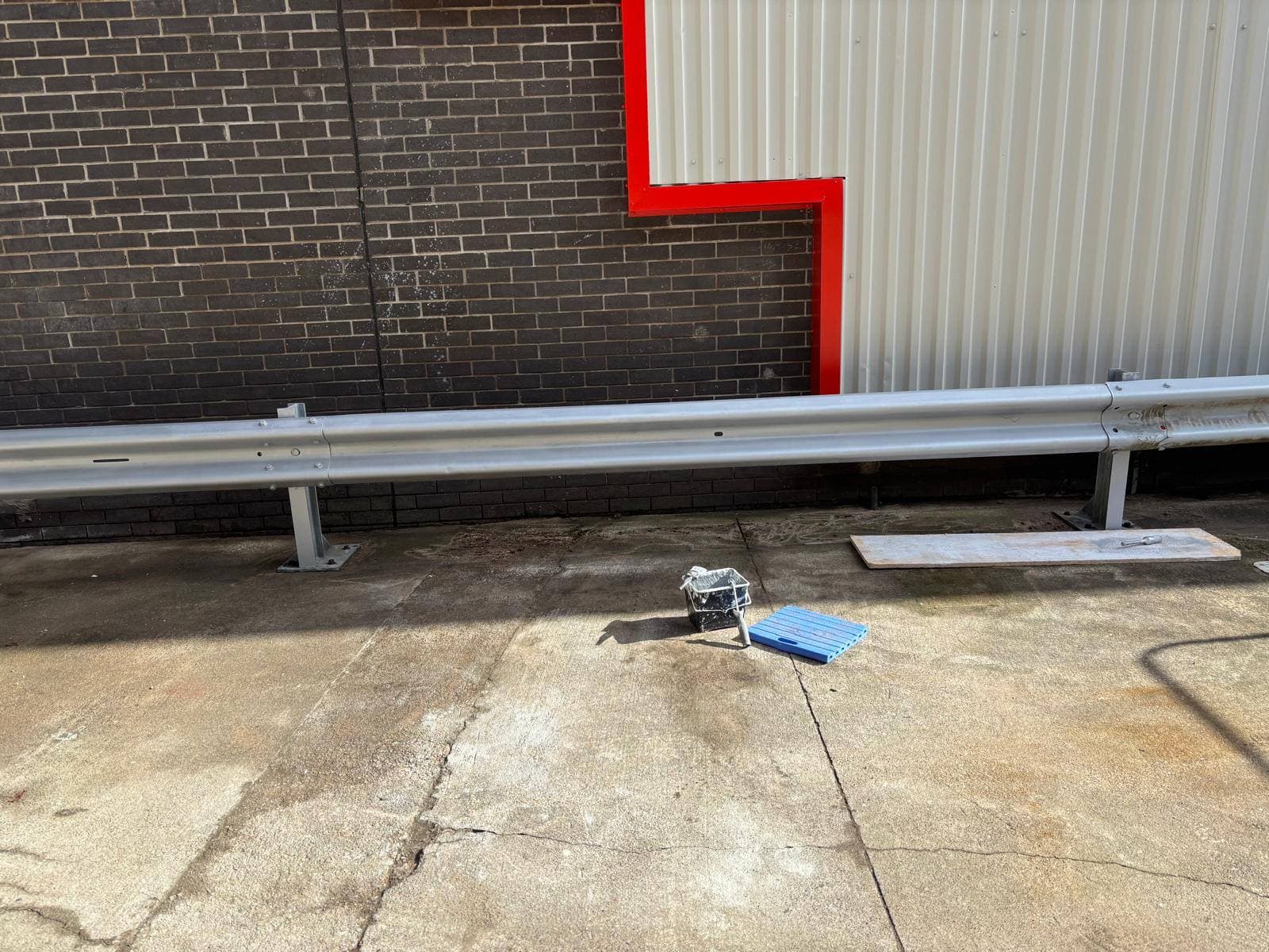Bollard and crash barrier coating, Cwmbrân by Monarch Finishing